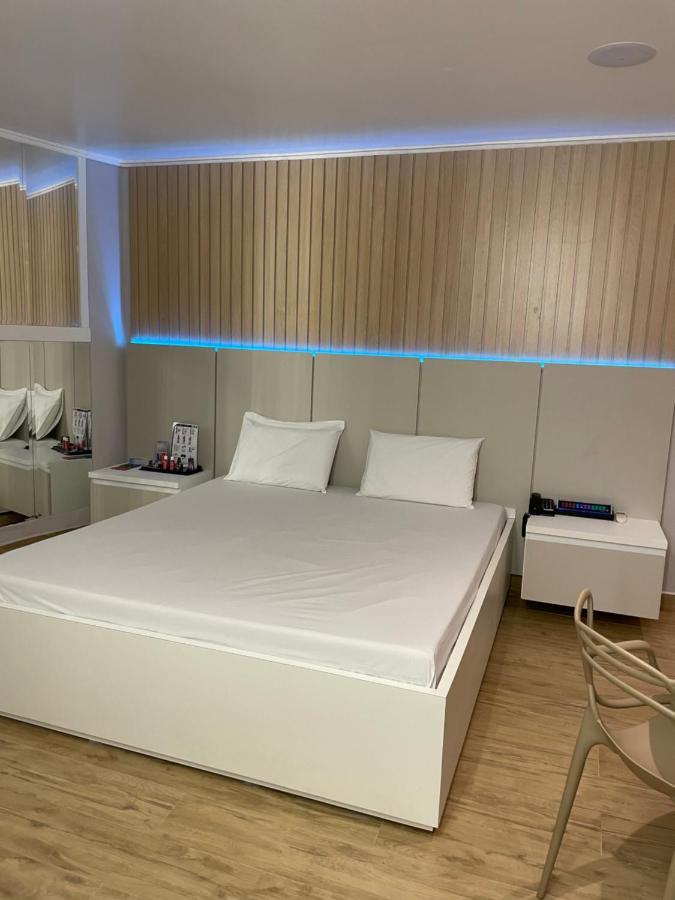 Motel Fascinio (Adults Only) Каскавел Екстер'єр фото